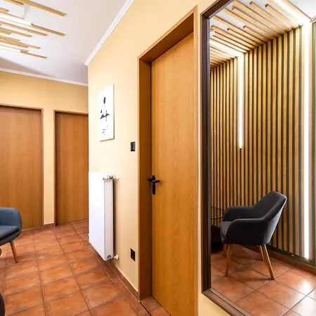 Grand Apartmanhaz Διαμέρισμα Gyenesdiás